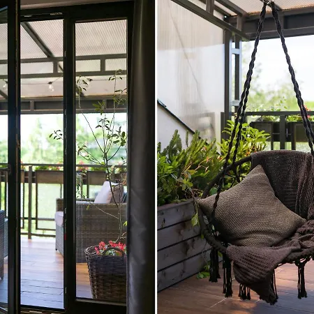 아파트 With Superb Location